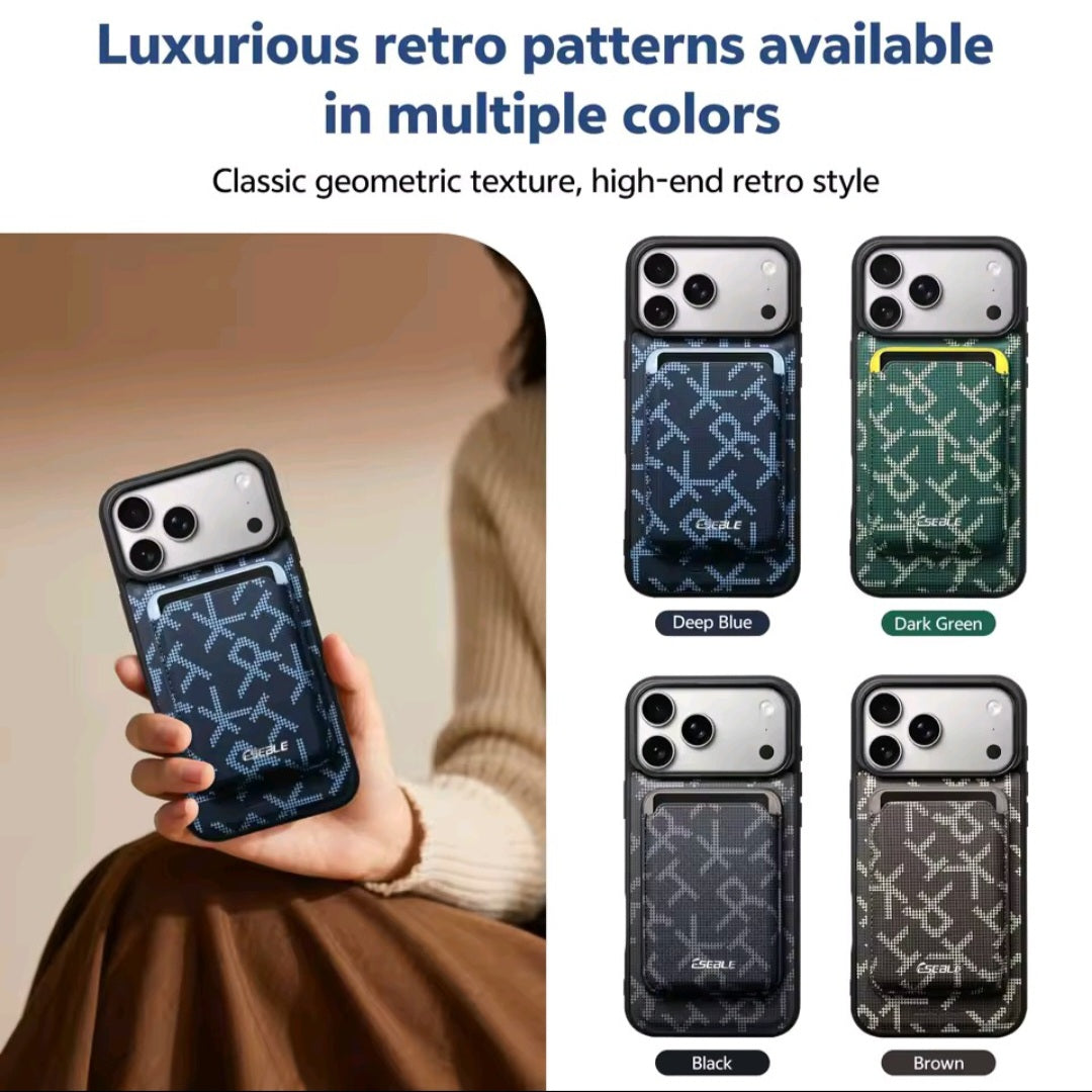 Stile, protezione e praticità in un unico accessorio. Scopri la custodia 2-in-1 con portafoglio magnetico staccabile. Progettata in pelle di lusso per offrire al tuo iPhone una protezione antiurto completa senza rinunciare all'eleganza.