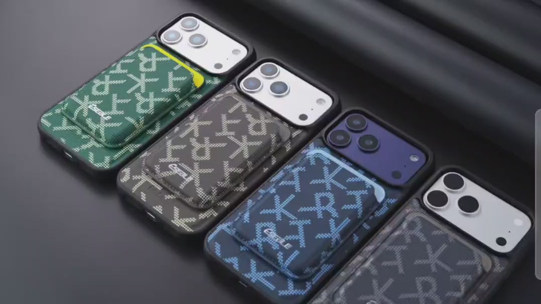 Stile, protezione e praticità in un unico accessorio. Scopri la custodia 2-in-1 con portafoglio magnetico staccabile. Progettata in pelle di lusso per offrire al tuo iPhone una protezione antiurto completa senza rinunciare all'eleganza.